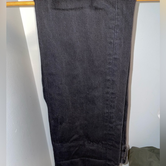 LEVIS SKINNY CUT RIPPED JEANS - Picture 3 of 3